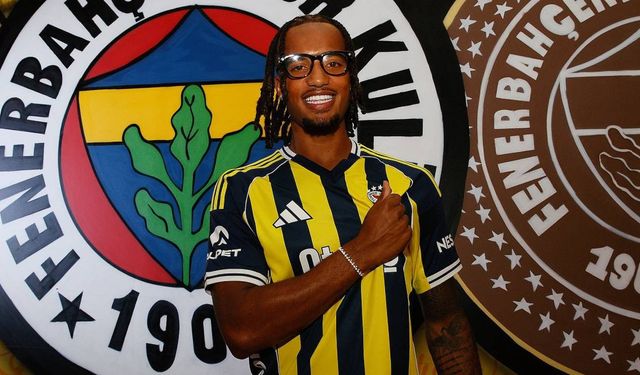 Archie Brown’dan Mason Greenwood’a Övgü: “Sahada Sihir Yaratabilir!”