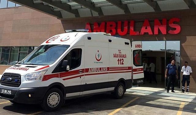 Okulda Yaprak Sarması Alarmı! Rahatsızlanan 12 Öğrenci Hastaneye Kaldırıldı