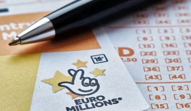Eşine Piyango Şakası Yaptı, İki Hafta Sonra 1 Milyon Sterlin Kazandı! Hayatı Bir Anda Değişti
