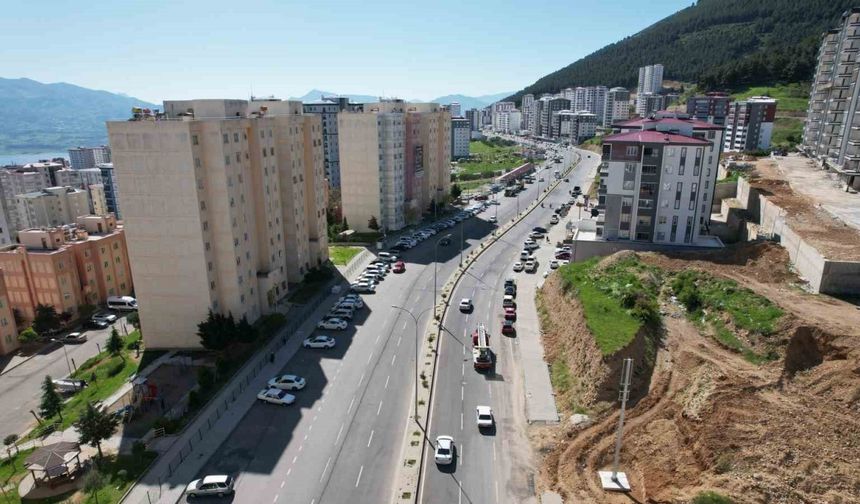 Kahramanmaraş’taki bu yolda iki günde bir trafik kazası oluyor