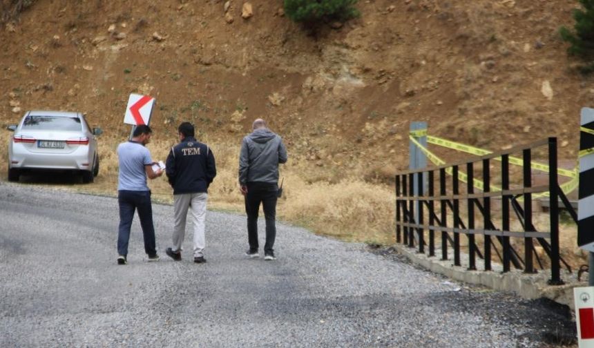 Kayseri’de veterineri şehit edip Ankara’da bombalı saldırı düzenleyen teröristlerin kullandığı paramotor bulundu