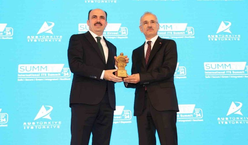 Başkan Altay: "Konya’yı Türkiye’nin en akıllı şehirlerinden birisi yapacağız"
