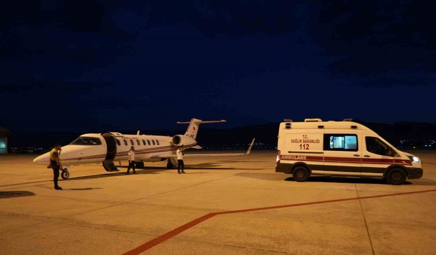 Bir günlük bebek için ambulans uçak havalandı