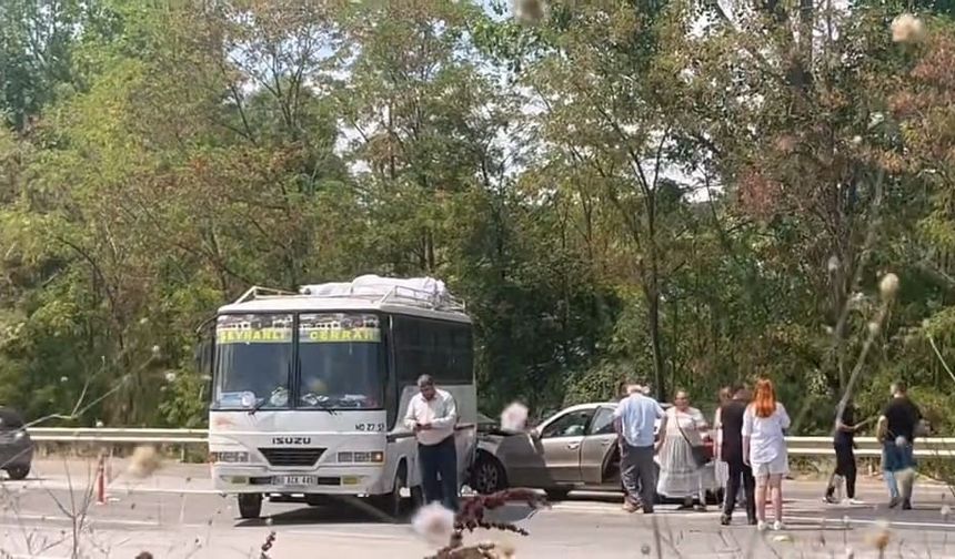 Bursa’da otomobil ile otobüs çarpıştı: 1 yaralı