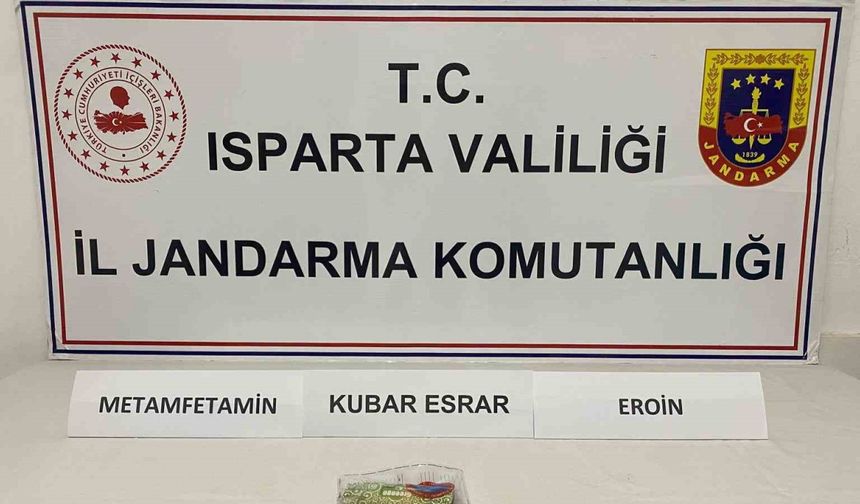 Isparta’da araçta uyuşturucu ele geçirildi