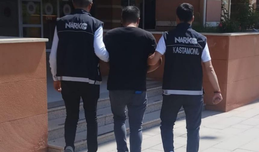 Kastamonu’da 5 yıl hapis cezasıyla aranan şahıs yakalandı