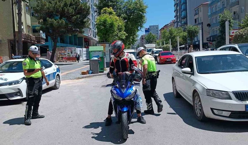 Niğde’de 103 motosiklet trafikten men edildi