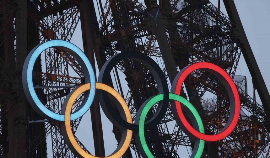 Paris 2024 Olimpiyat Oyunları görkemli bir törenle açıldı