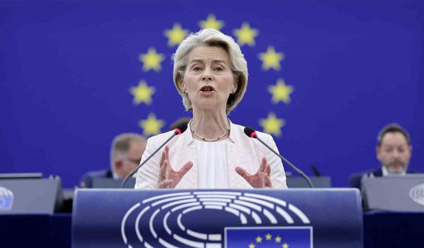 Ursula von der Leyen yeniden Avrupa Komisyonu Başkanı seçildi