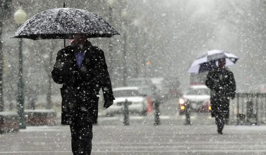 Meteoroloji Uzmanları Teker Teker Uyardı! Ülkenin Doğusunda Kar Batısında Soğuk Hava