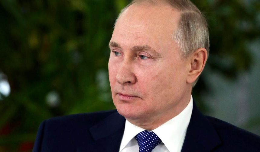 Putin, Nükleer Misillemenin Önünü Açacak İmzayı Attı