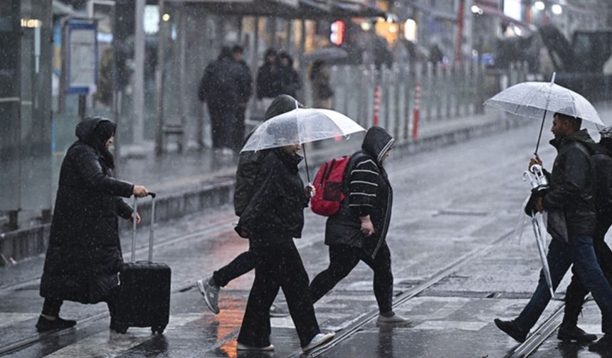 Meteoroloji'den Sağanak ve Fırtına Uyarısı: Kuvvetli Yağış ve Rüzgar Bekleniyor