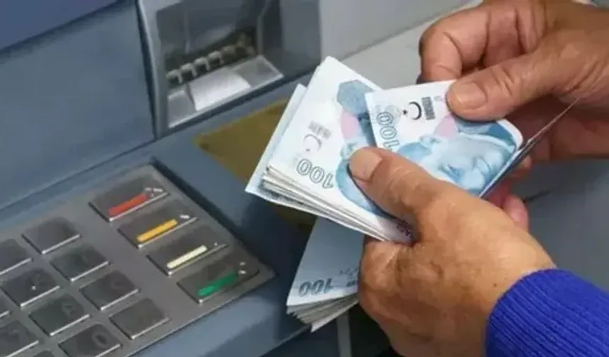 Bayram Harcamalarına ATM Ayarı: Limit Yükseldi, Küçük Banknot Sıkıntısı Devam Ediyor