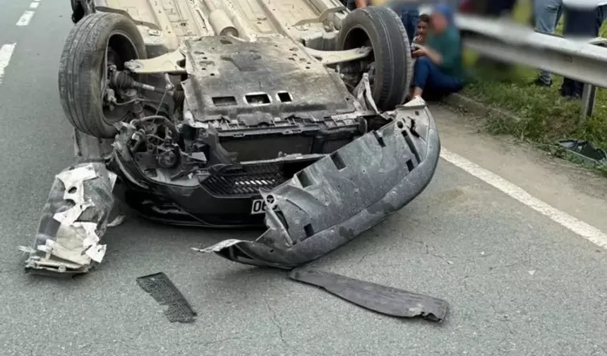 Rize'de Can Pazarı: Kavşakta Feci Çarpışma! 1 Ölü, 8 Yaralı