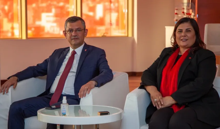 Özgür Özel'den "Mertlik" Vurgusu: Özlem Çerçioğlu İddiaları Siyaseti Isıttı