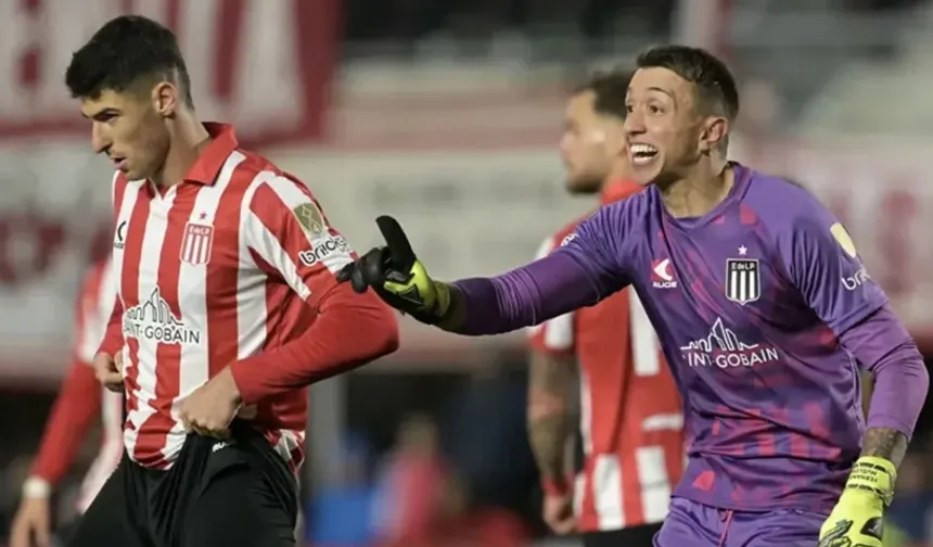 Fernando Muslera'dan Şok Başlangıç: 16. Saniyede Gol Yedi, Çimleri Yumrukladı