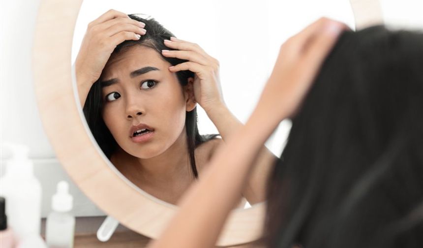 Modern Yaşamın Görünmez Tehdidi: Saç Dökülmesini Tetikleyen 9 Kritik Faktör