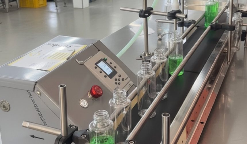 Sıvı Dolum Makineleri ile Yüksek Hassasiyetli Üretim Çözümleri