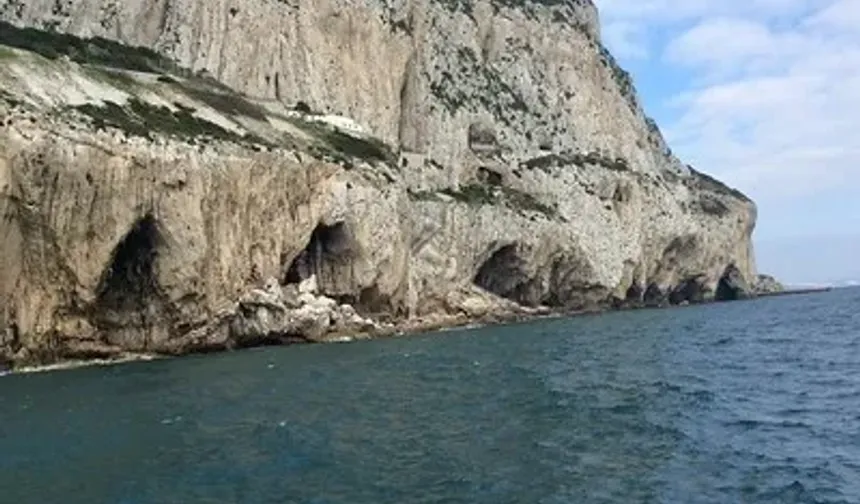 Zamanın Kilitlediği Mağaradan Geleceği Koruyan Kasaya: İnsanlığın 40 Bin Yıllık Yolculuğu