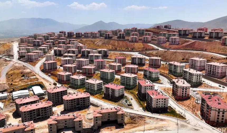 Deprem Sonrası Dev Hamle: İkizce’de Binlerce Konutla Yeni Yaşam Başladı