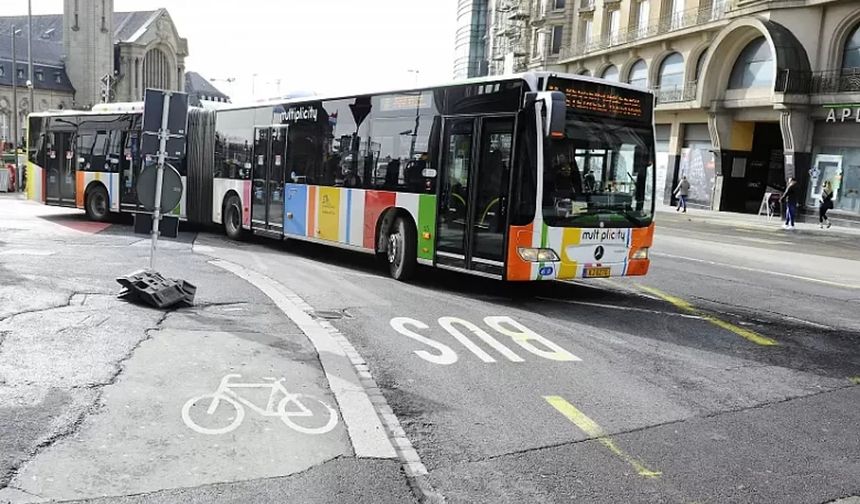 Yapay Zekâ Toplu Ulaşımı Yeniden Yazıyor: Sabit Durak Dönemi Kapanıyor