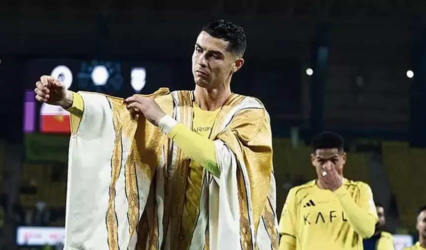 Ronaldo’dan Net Mesaj: Suudi Arabistan’da Mutluyum, Zirve İçin Buradayım