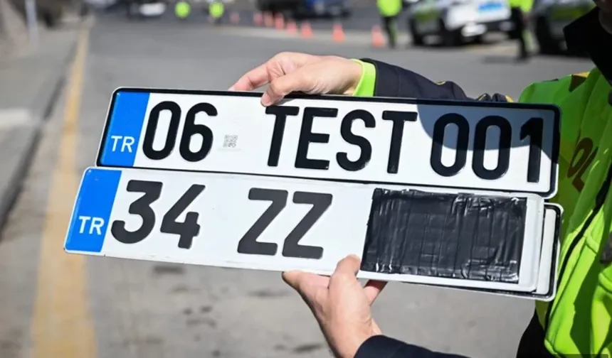 APP Plaka Tartışmasına Yeni Düzenleme: Kesilen Cezalar Siliniyor, Vatandaşa Süre Tanındı