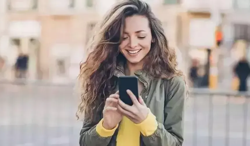 Telefon Görüşmeleri Sağlığı Tehdit Ediyor: Kritik 30 Dakika Sınırı Açıklandı