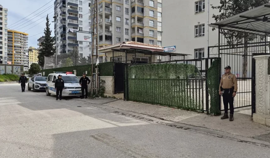 Okullarda Alarm Seviyesi Yükseldi: Türkiye Genelinde Güvenlik Önlemleri En Üst Düzeye Çıkarıldı