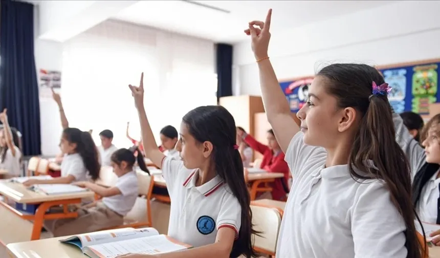 MEB’den Yeni Dönem Hamlesi: Öğretmen-Veli Görüşmeleri Dijital Sisteme Taşınıyor