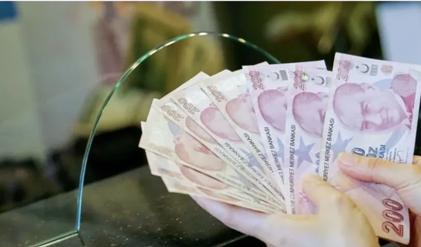ATM’lerde Bayram Güncellemesi: Bankalar Limitleri Yükseltti, Nakit Çekim Kuralları Değişti