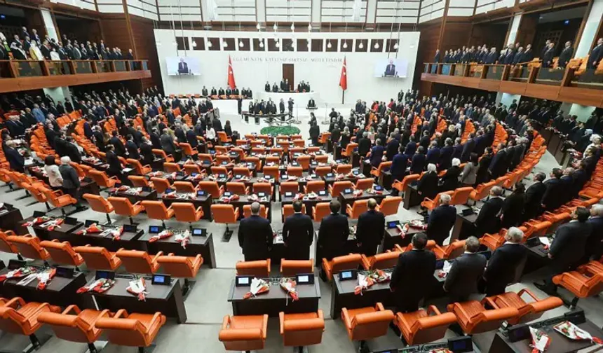 Meclis Gündemindeki 12 Maddelik Düzenleme Netleşti: Çerçeve Yasa Teklifinde Hangi Düzenlemeler Yer Alıyor?
