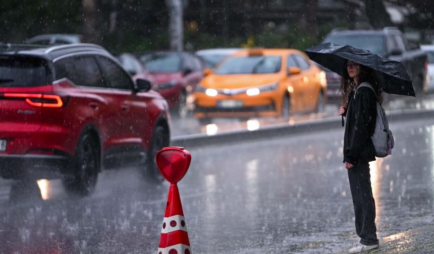 Türkiye Sonbaharın İlk Günlerinde Serin ve Yağışlı Havaya Teslim Olacak